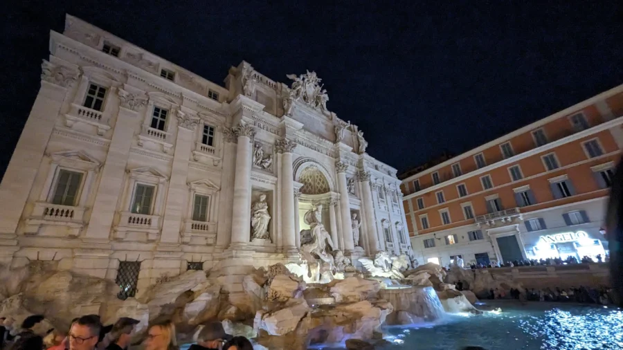 Rome Destination Guide: How to roam when in Rome 18 Illuminated Trevi Fountain at night