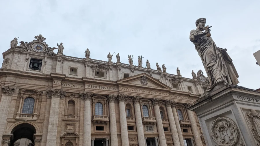 Rome Destination Guide: How to roam when in Rome 9 Statues on building with distorted foreground
